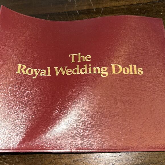 The Danbury Mint The Princess Diana Bride Porcelain Doll Wedding - Picture 8 of 8